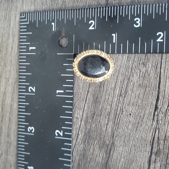 Onyx Facet Earrings For Pierced Ears E1021 - Picture 2 of 2